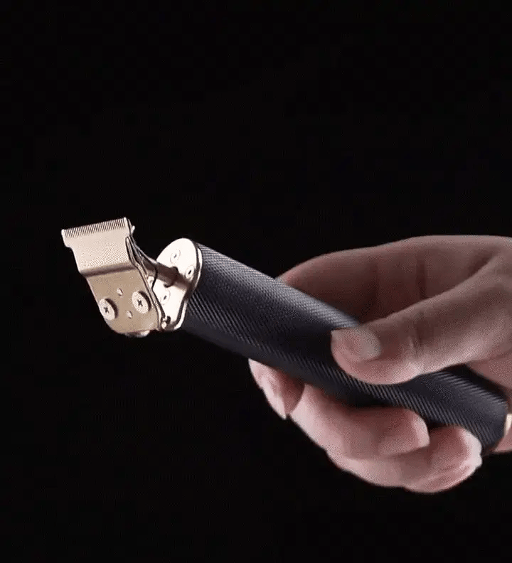 ماكينة حلاقة للرجال متينة تعمل على الشحن - Makfool